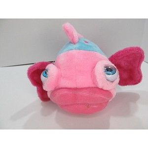 Vtg Kissy Fishy Googly Moving Eyes Pink Blue Hearts Novelity Inc. No Sound